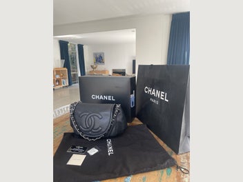 Image 1 of 14