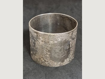 Image 1 of 7