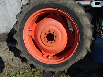 Image 1 of 4