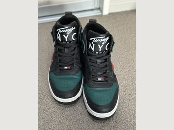 Image 1 of 3