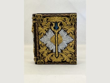Image 1 of 3