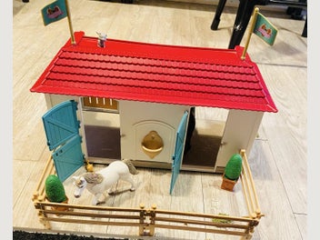 Image 1 of 5