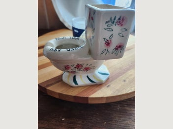 Image 1 of 4