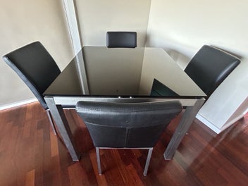 Image 1 of 5