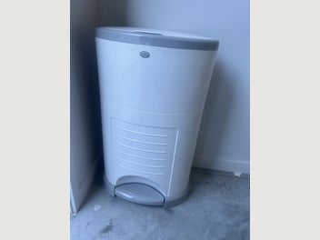Image 1 of 2
