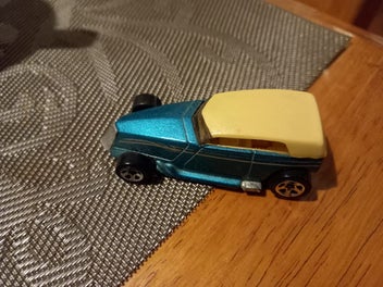 Image 1 of 4