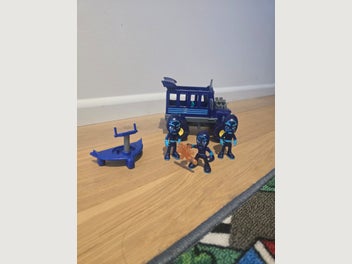 Image 1 of 3