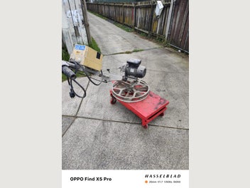 Image 1 of 2