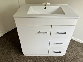 Image 1 of 5