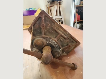 Image 1 of 5