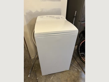 Image 1 of 8