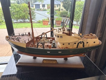Image 1 of 6