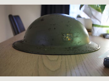 Image 1 of 6