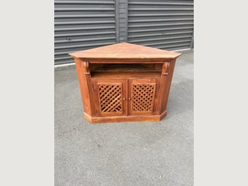 Image 1 of 8
