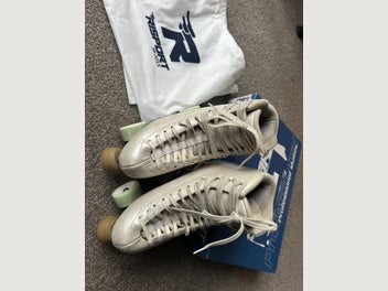 Image 1 of 4