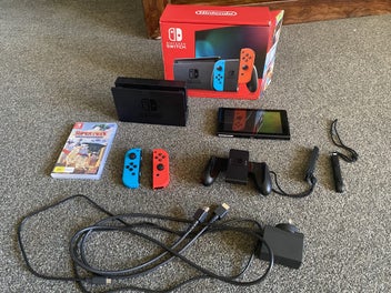 Image 1 of 6
