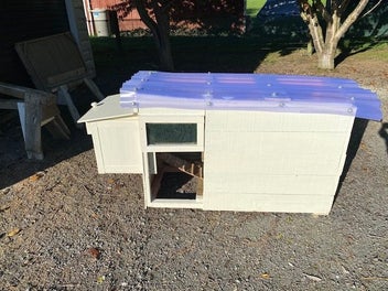 Image 1 of 6