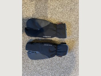 Image 1 of 2