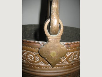 Image 1 of 7