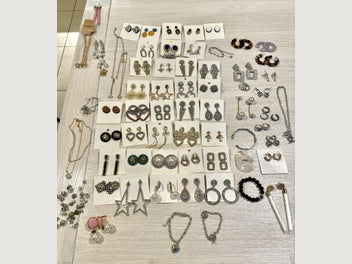 Image 1 of 14