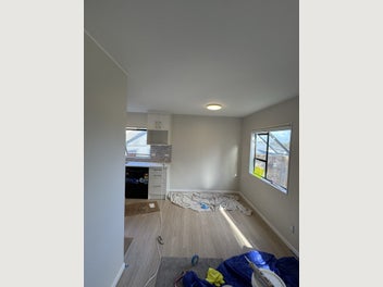 Image 1 of 8