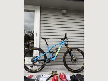 Image 1 of 10