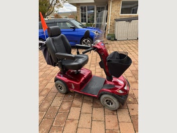 Image 1 of 7