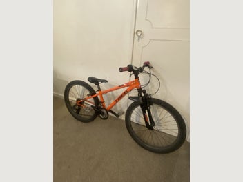 Image 1 of 7