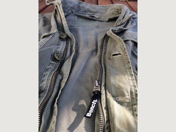 Image 1 of 7