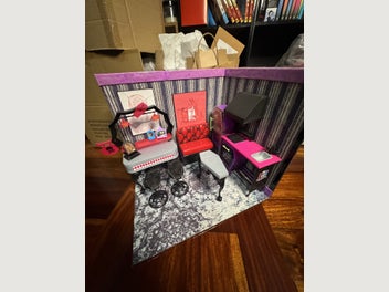 Image 1 of 5