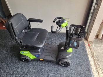 Image 1 of 4