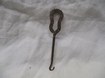 Image 1 of 3