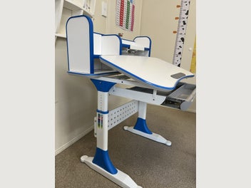 Image 1 of 7
