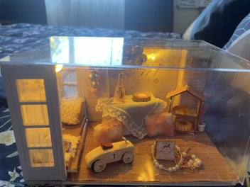 Image 1 of 4