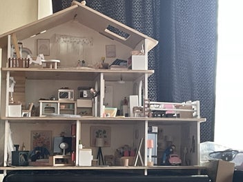 Image 1 of 1
