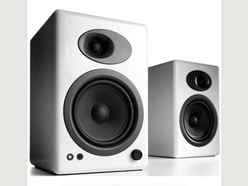 Auckland Closes: Fri, 1 Aug Audioengine 5+ Classic Powered Bookshelf Speakers - Hi-Gloss White LX2001 - SHIPS FROM AKL, NZ - LX2001 Shipping from $5.99 Buy Now $799.00  			
