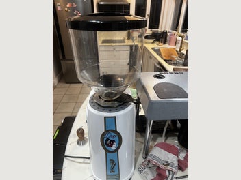 Image 1 of 5
