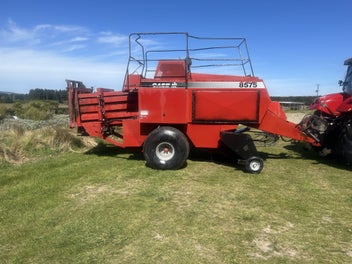 Image 1 of 5