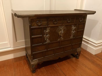 Image 1 of 8