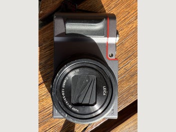 Image 1 of 7