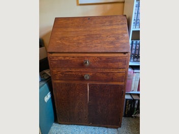 Image 1 of 6