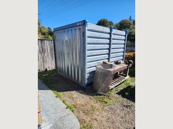 Image 1 of 3