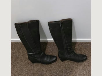 Image 1 of 2