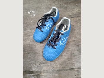 Image 1 of 4