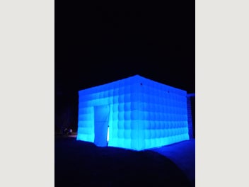 Image 1 of 6