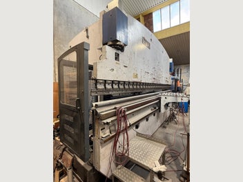 Image 1 of 7