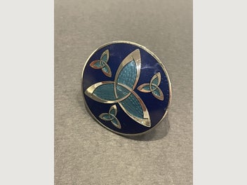 Image 1 of 4