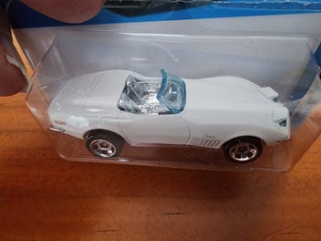 Image 1 of 7