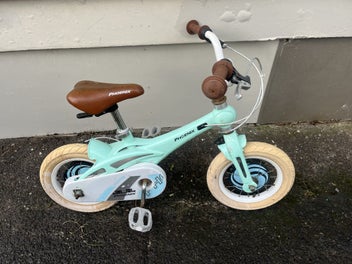Image 1 of 8
