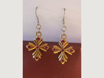 Image 1 of 4